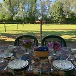 Luxury - Eik Bij De Dijk