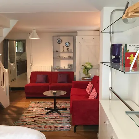 Luxury - Eik Bij De Dijk Bed & Breakfast 3*